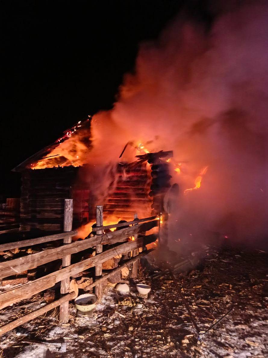 🚨В Иволгинском районе в Новогоднюю ночь на пожаре погиб человек.